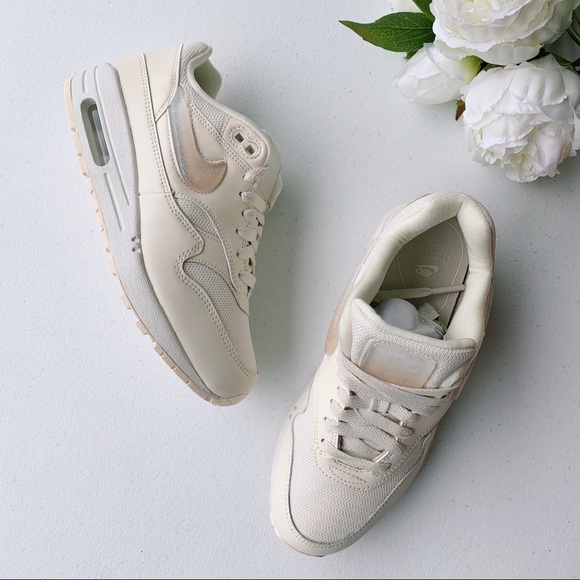 Nike Air Max 1 Jelly Puff NWT - Picture 3 of 10